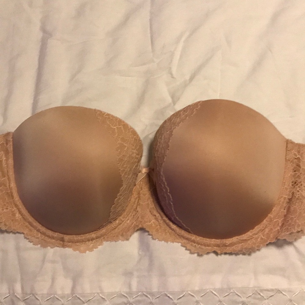 Victorias secret beige strapless bra 32DDD